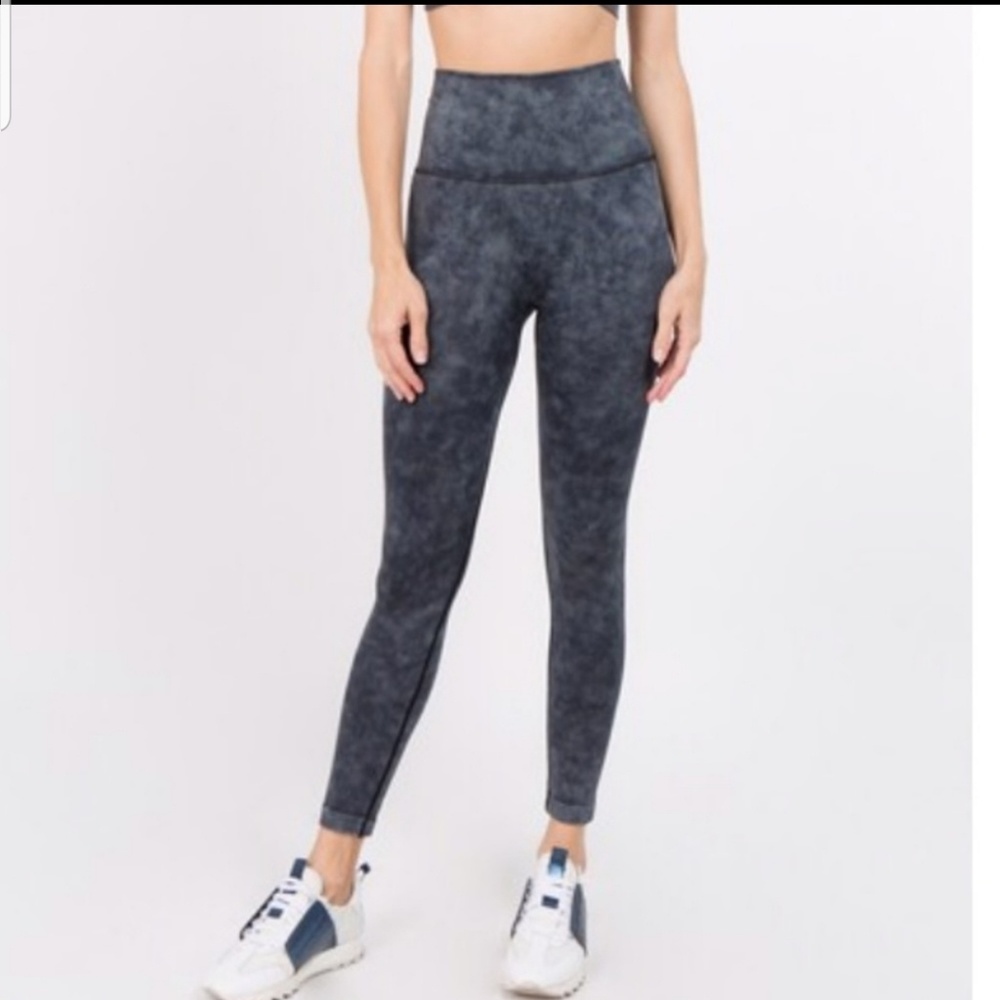 High waist tummy control black wash leggings